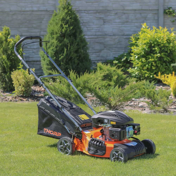 Motorna kosačica gurajuća THORP TH46P -  46cm - 4,5KS - 173cc